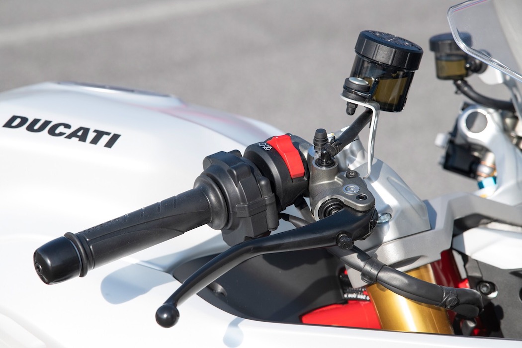 Ducati Supersport stuur