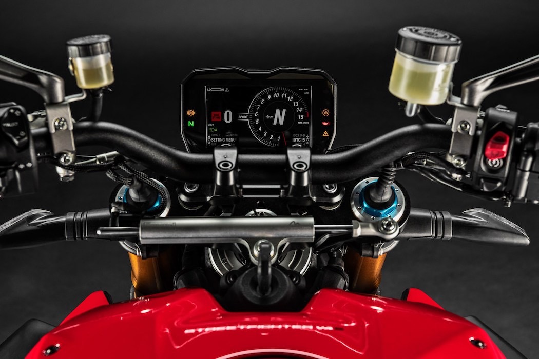 Ducati Streetfighter v4S dashboard