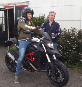 Ducati Dealer Amsterdam: Ducati Hypermotard 821