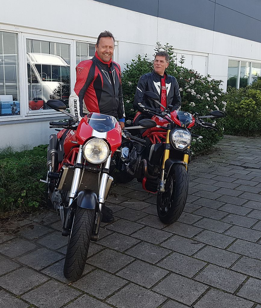 Ducati Monster 1200 S en S4R verkocht door Motortoer Ducati dealer in Amsterdam